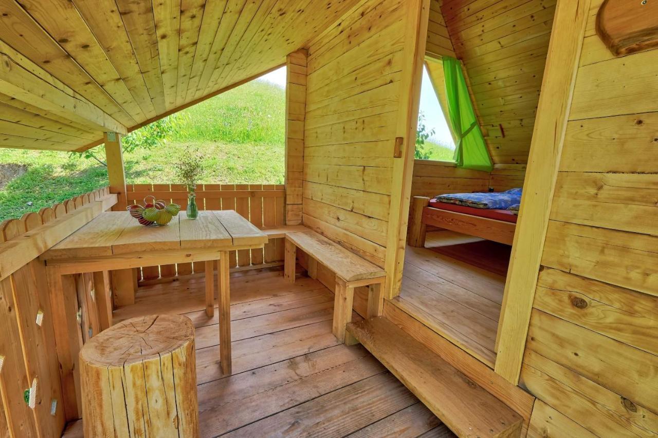 Glamping Brodej Ξενοδοχείο Vitanje Εξωτερικό φωτογραφία